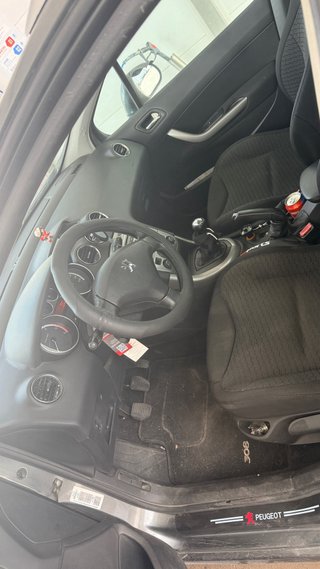 Peugeot 3008 2010