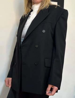 Blazer Negra Cruzada