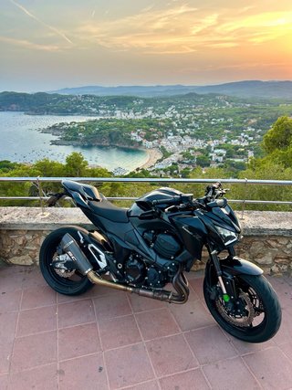 Kawasaki Z800 A2 | 34.000 km | Bridgestone S22