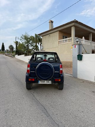 Suzuki Jimny 2003