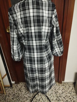 Vestido Corto Mango Blanco y Negro Talla M