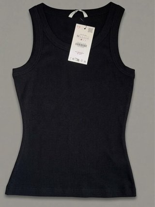 Top de tirantes canalé Zara negro