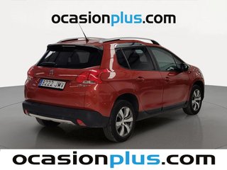 Peugeot 2008 BlueHDi 100 Style 73 kW (100 CV)