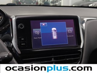 Peugeot 2008 BlueHDi 100 Style 73 kW (100 CV)