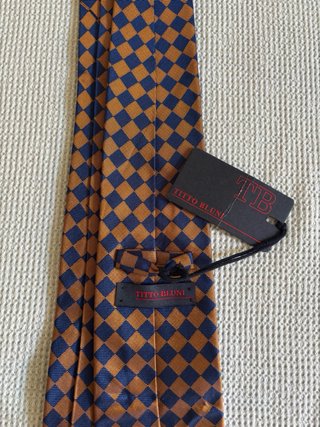 Corbata Titto Bluni Azul y Naranja de seda.