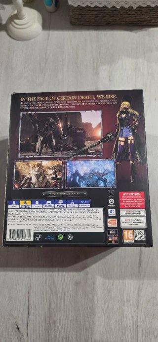 Code Vein Edición Coleccionista PS4