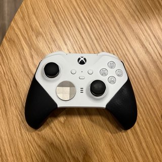 PACK Xbox Series X 1TB + Mando Elite Series 2