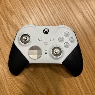 PACK Xbox Series X 1TB + Mando Elite Series 2