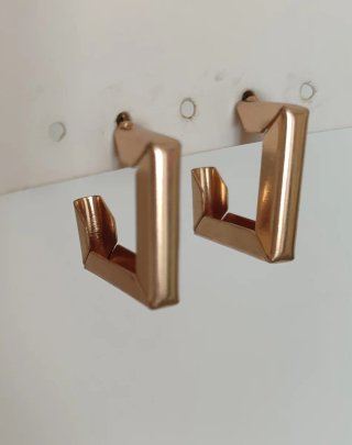 Pendientes Cuadrados Dorados