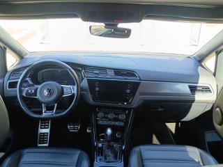 VOLKSWAGEN Touran 1.5 TSI EVO Sport DSG7 110kW