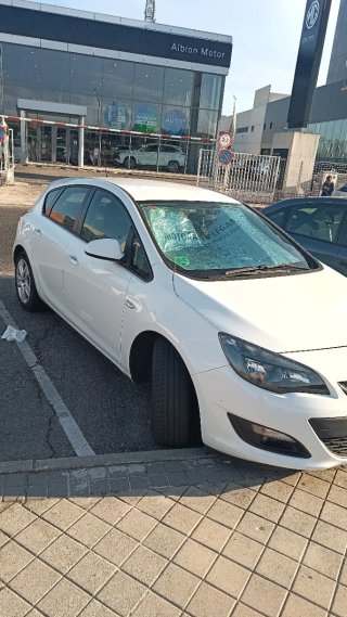 Opel Astra 2016