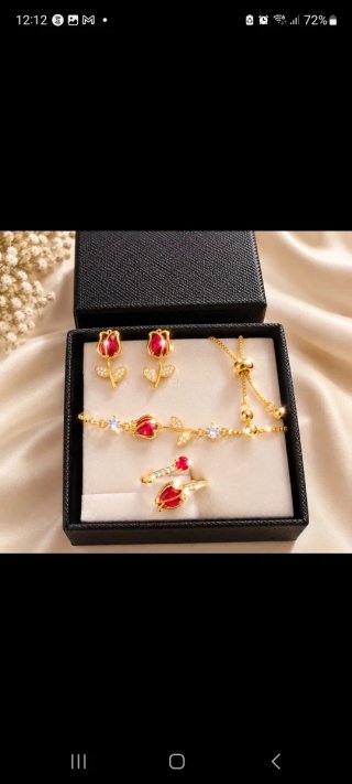 Conjunto de Joyas Tulipán con Joyero