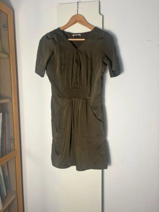Vestido Corto Casual-Chic Verde Oliva