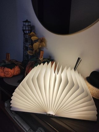 Lámpara Libro LED Plegable