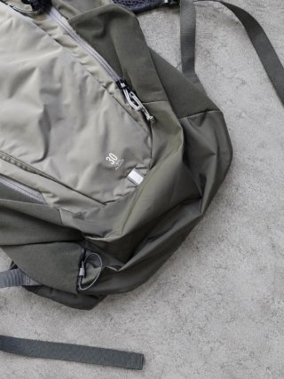 IMPECABLE | Mochila Salomon Trailblazer 30L