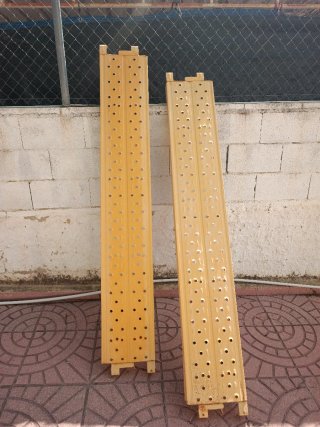 2 Andamios de Obra Amarillos