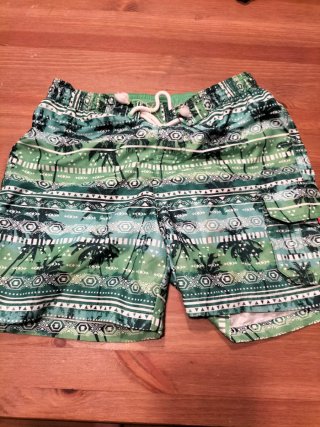 Bañador de niño estampado. Talla 9/10 años