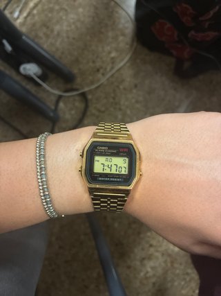Reloj Casio Dorado