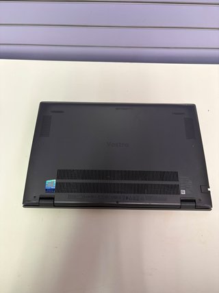 Portátil Dell Vostro 5402 i5 8GB RAM 256GB SSD
