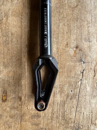 Horquilla Scooter Root Industries AIR Negra