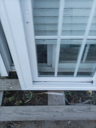 Ventana de Aluminio Corredera con Persiana