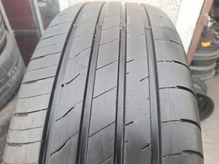 215 60 R17 96H Goodyear - 1 neumático +70%