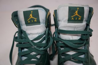 Air Jordan 1 Mid GS Seattle Supersonics