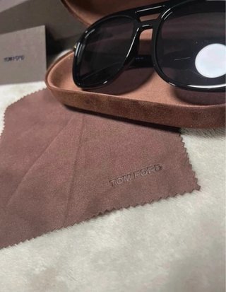 Gafas de sol Tom Ford negras