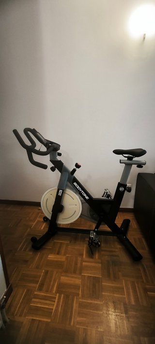 Bicicleta de Spinning Bodytone DS25 BT