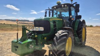 Tractor John Deere 6930