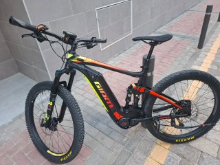 Bicicleta Eléctrica Giant