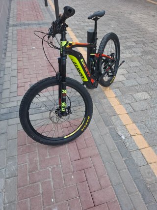 Bicicleta Eléctrica Giant
