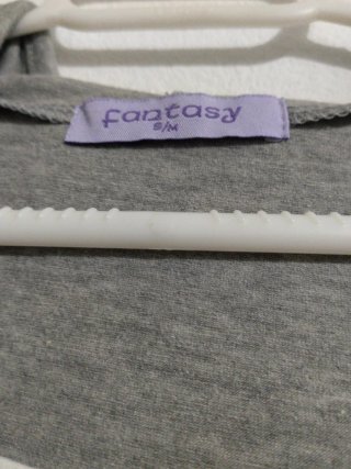 Jersey con Capucha Verde, gris y negro cada uno 5