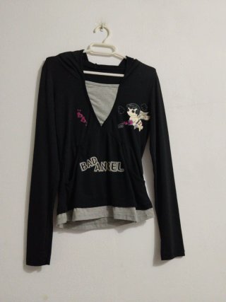 Jersey con Capucha Verde, gris y negro cada uno 5