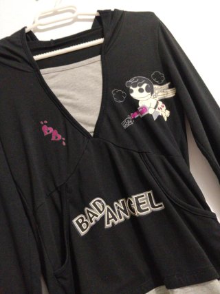 Jersey con Capucha Verde, gris y negro cada uno 5
