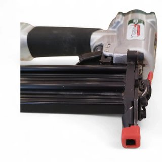GRAPADORA NEUMATICA EZ-FASTEN F16 + MALETIN