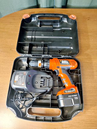 Taladro Black & Decker 12V (batería no funciona)