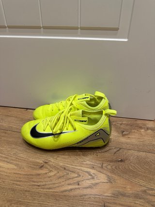 Botas de fútbol Nike