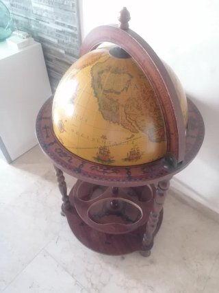 Botellero Globo Terráqueo Vintage