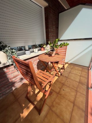 Mesa y 2 Sillas Balcón Madera
