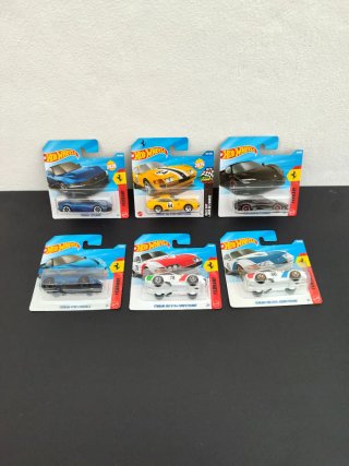 Lote 6 Ferrari Hot Wheels