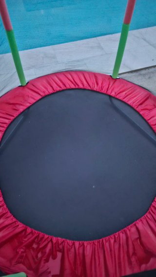 Cama elástica infantil con red de seguridad