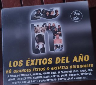 CD Ñ Los Éxitos del Año