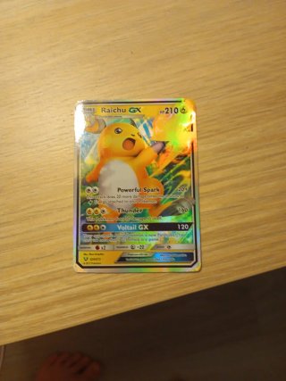 Carta Pokémon Raichu GX
