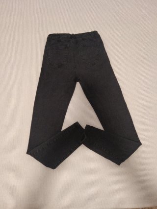 Pantalón tejano chica negro