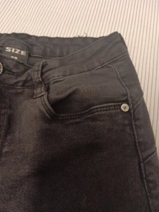 Pantalón tejano chica negro