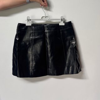 Falda efecto piel Zara L nueva con etiqueta