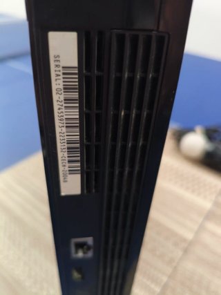 Consola PS3 Slim 250 GB + Accesorios