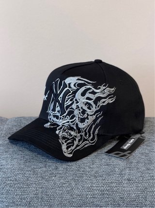 Gorra New York Yankees con calavera