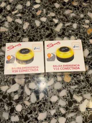 4 Balizas de Emergencia V16 Conectadas